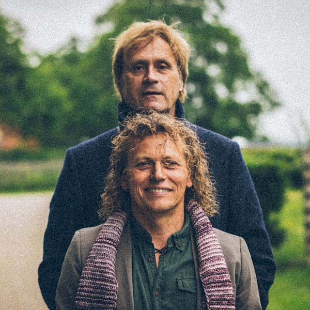 Geniet van wereldhits als: Mrs. Robinson, Cecilia, The Sound Of Silence, The Boxer, Homeward Bound, Scarborough fair, Bridge over Troubled Water en meer!