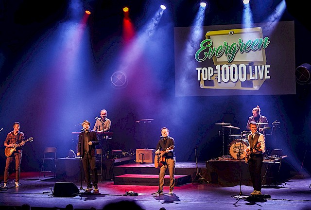 Evergreen Top 1000 Live Band | DJ Dennis Drum