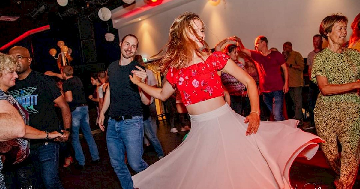 Salsa Libre Feestavond