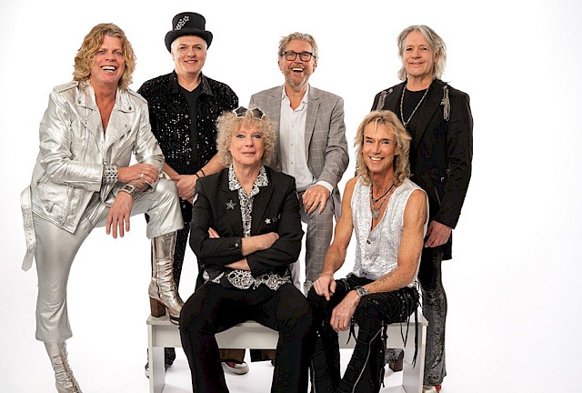 The Glamrocks — The Glory of Glamrock