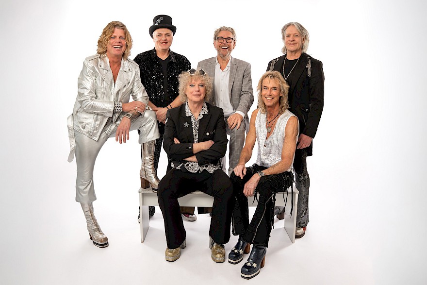 The Glamrocks — The Glory of Glamrock